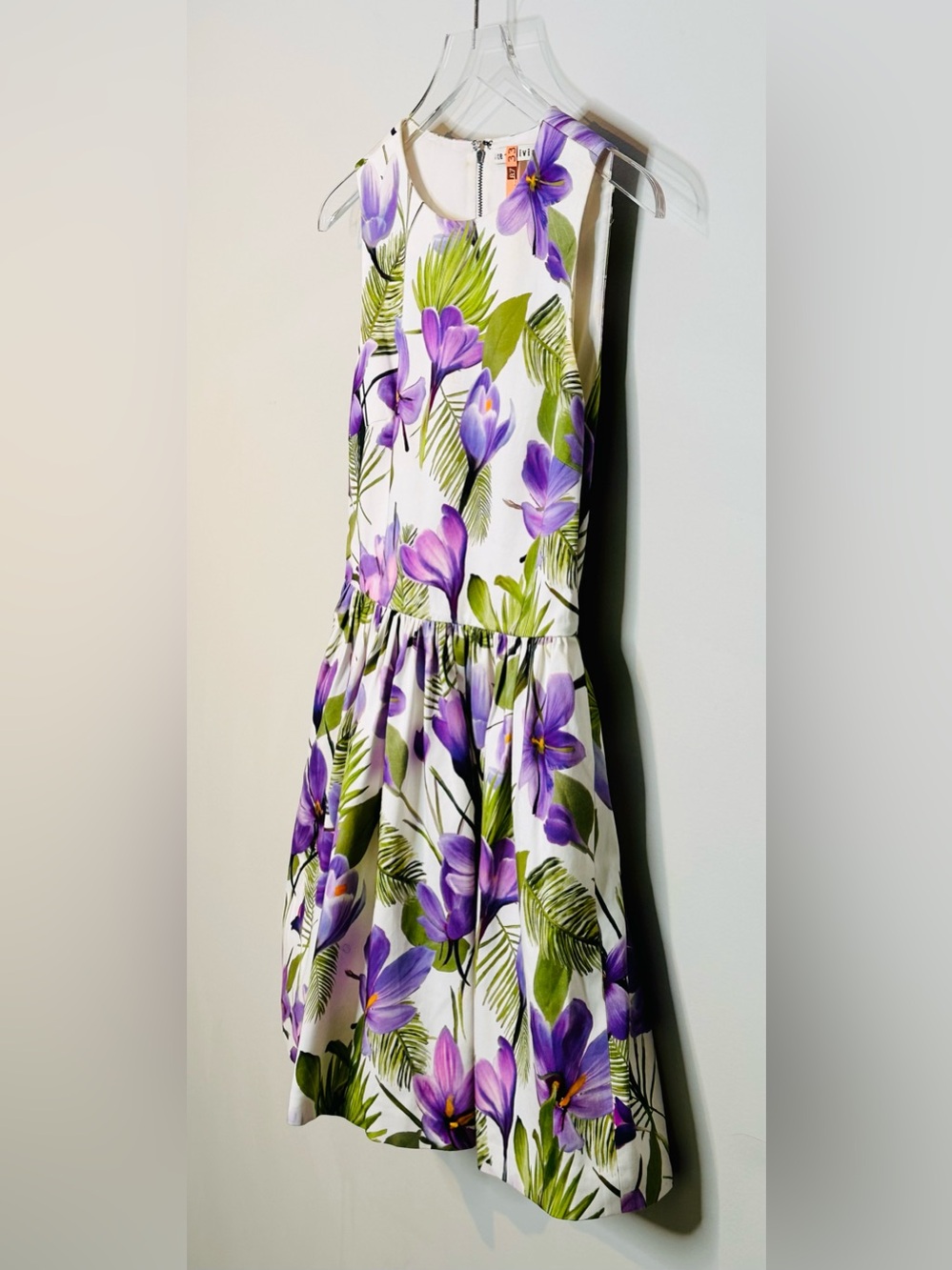Alice + Olivia Joyce Floral White Purple Fit & Flare Sleeveless Dress - Picture 6 of 14
